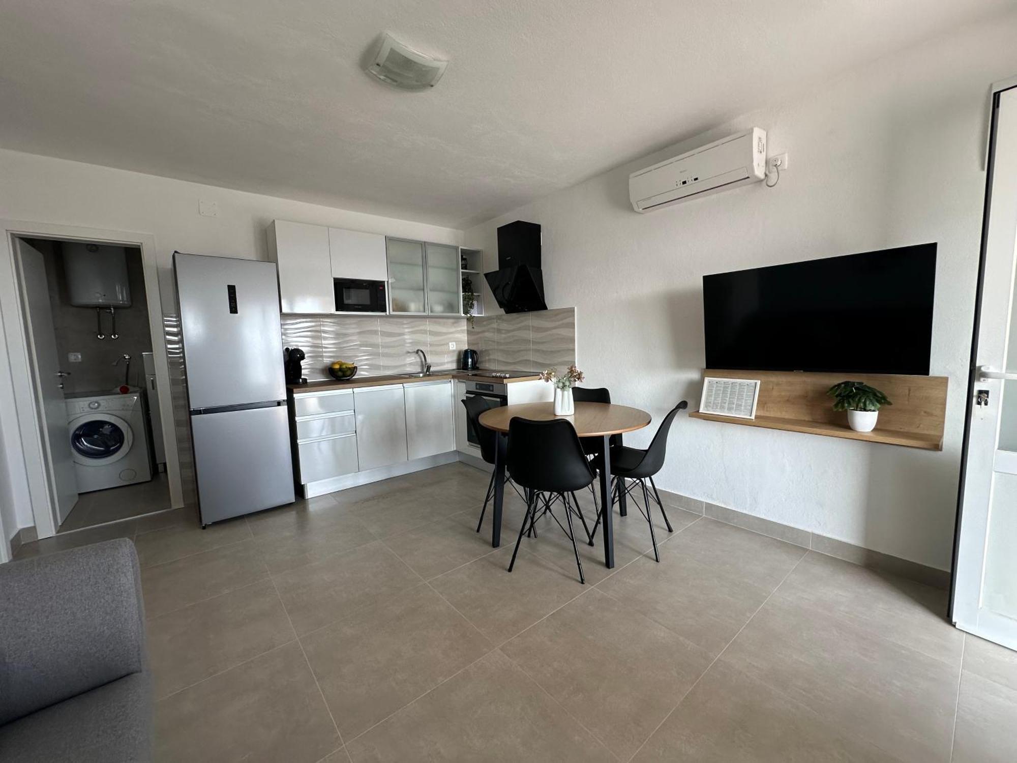 Apartments Baldo Orebic Exterior photo